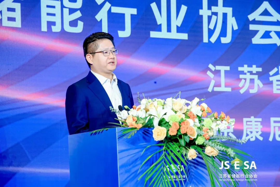 推動儲能發(fā)展，助力實現(xiàn)“雙碳”目標